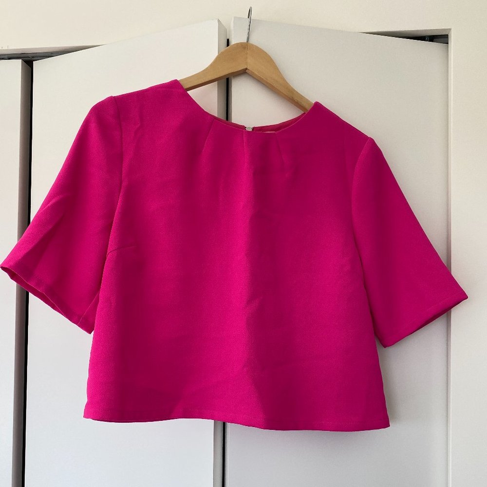 Hot pink 50's style crop top